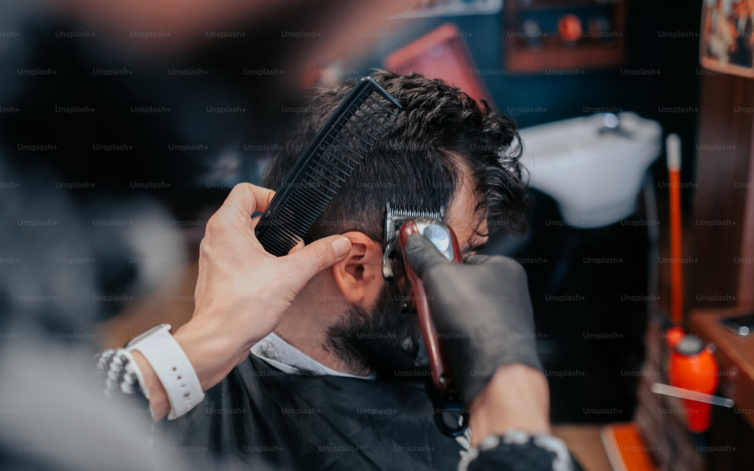 Tendance coupe homme 2025 : les styles à adopter selon The Barbance