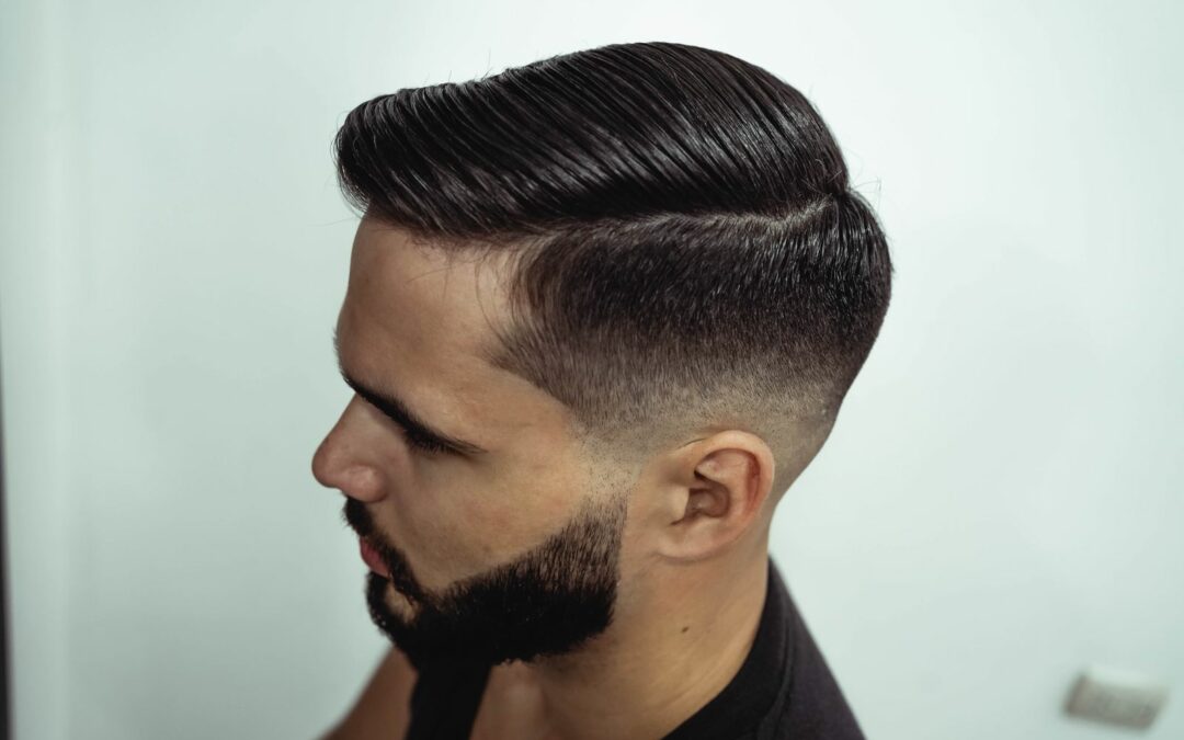 Coupe old money homme : la tendance TikTok chez votre barber à Lyon